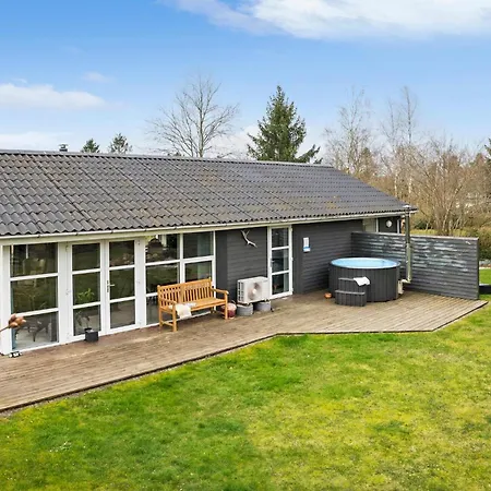 3 Bedroom Gorgeous In