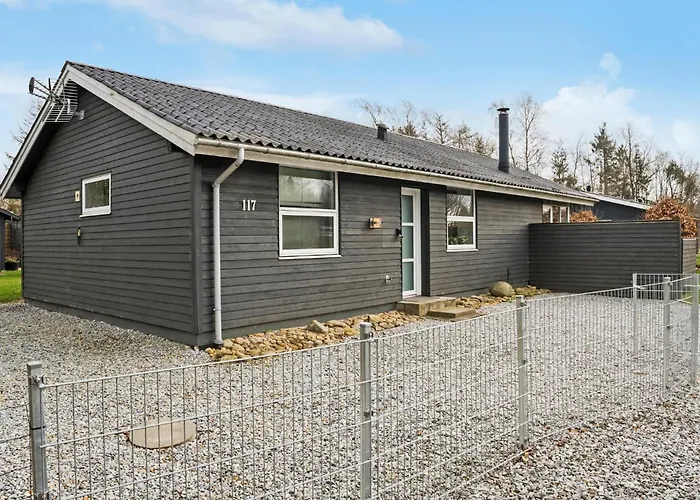 3 Bedroom Stunning In * Fårvang